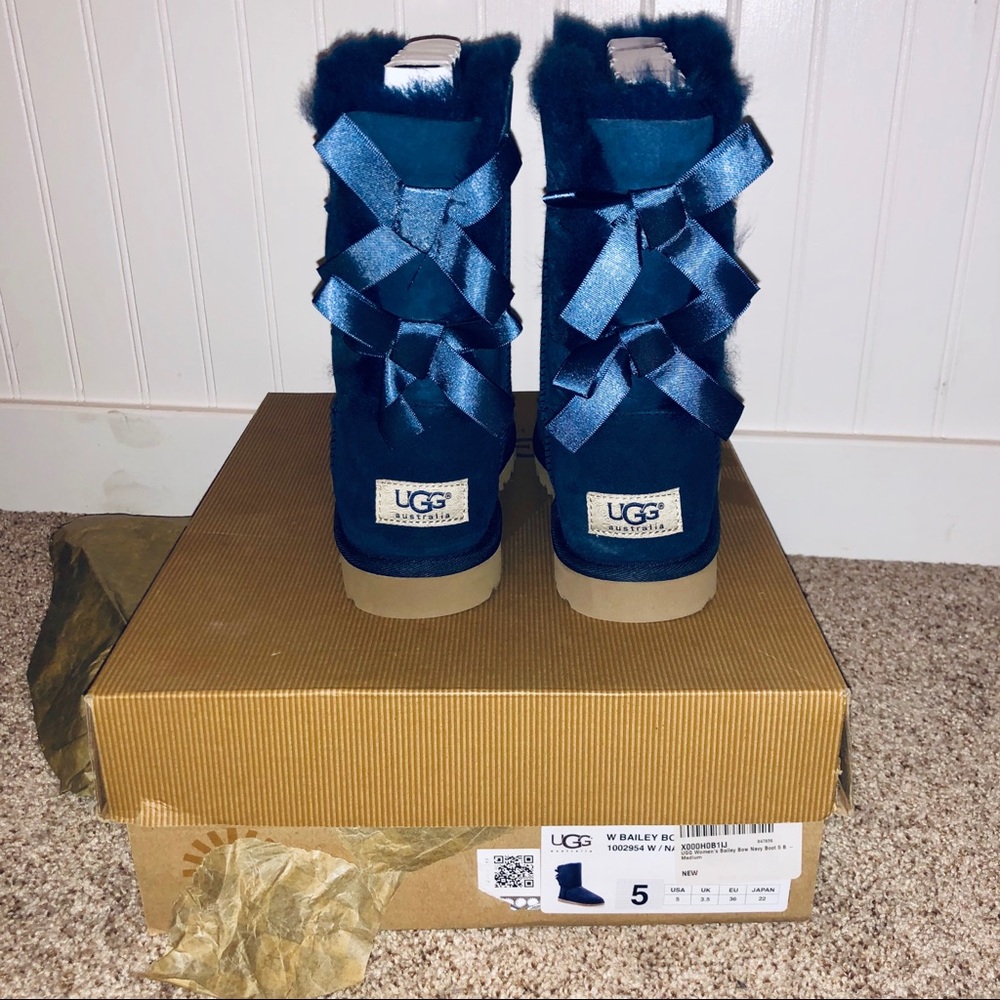 NEW UGG Women's Bailey Bow II Boot